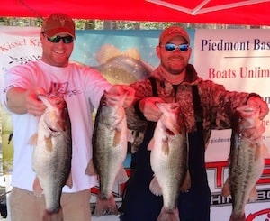 Scott Dunn & Stewart Adams won with 5 bass weighing 28.15 lbs