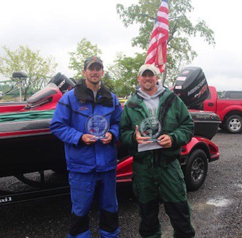 David Mullins and Brent Hoskins won on Douglas by nearly 4 pounds with their 22.44-pound limit