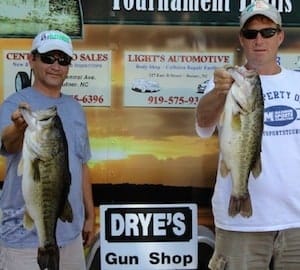 1st Place: Thomas Sheffer & Ken McNeill of Cary & Raleigh...5 bass...27.52 lbs