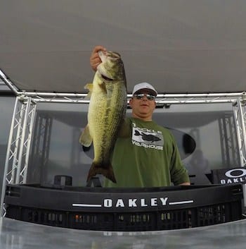 Win In Oakley Big Bass Tournament 