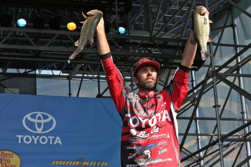 Homestanding Ike Now Leads By 6 In Elite Series Tourney On Delaware River –  Anglers Channel
