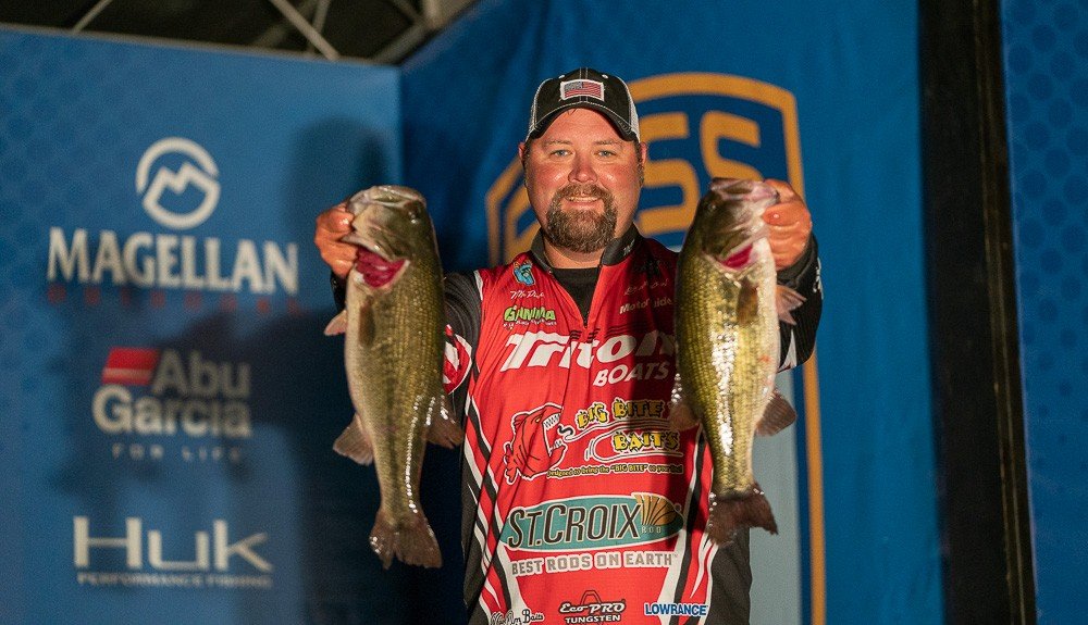 Kentucky Angler Leads B.A.S.S. Nation Championship On Pickwick Lake –  Anglers Channel