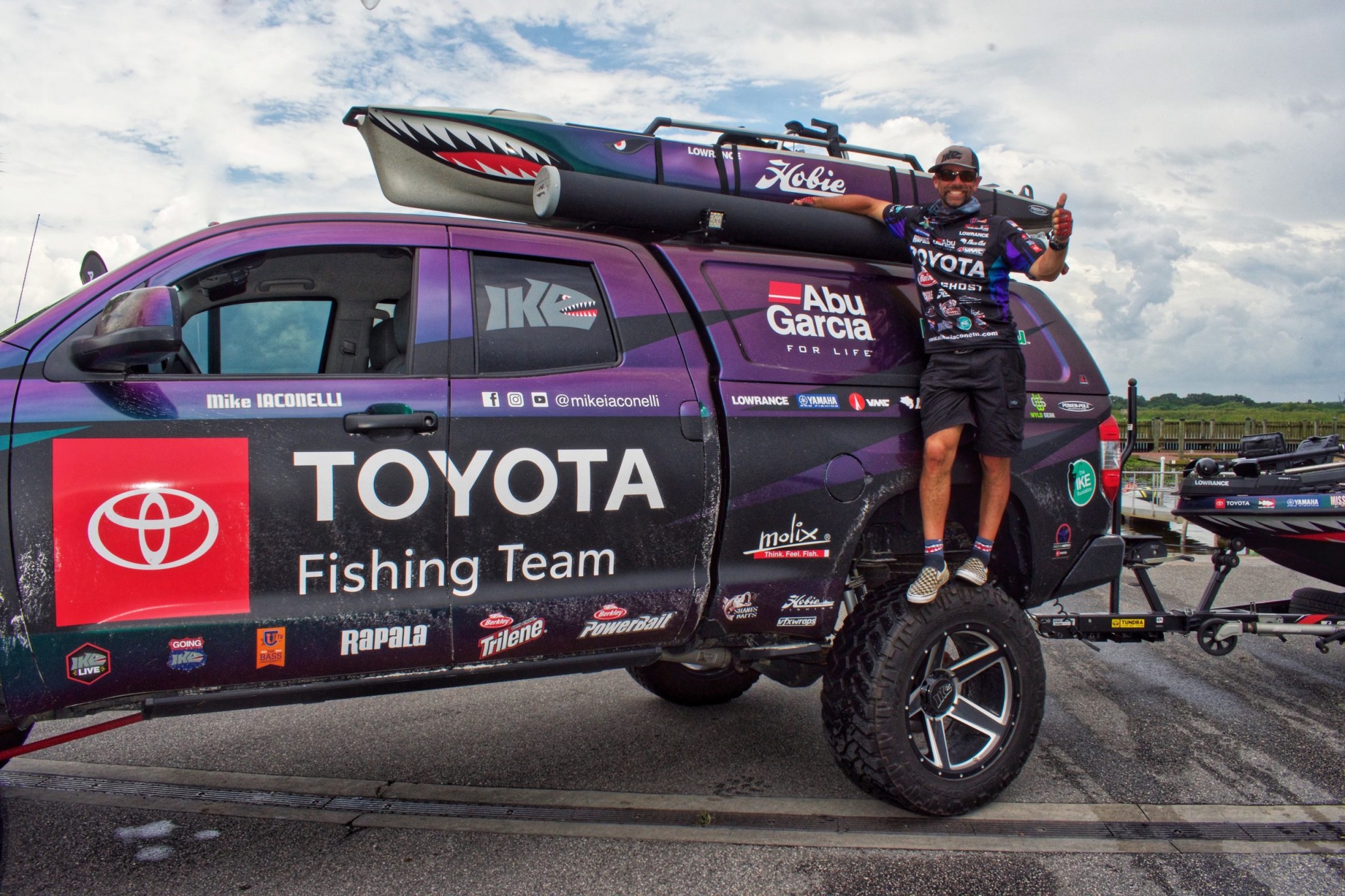 Mike Iaconelli and Morgan hit the Bass Bonanza in the cold temps