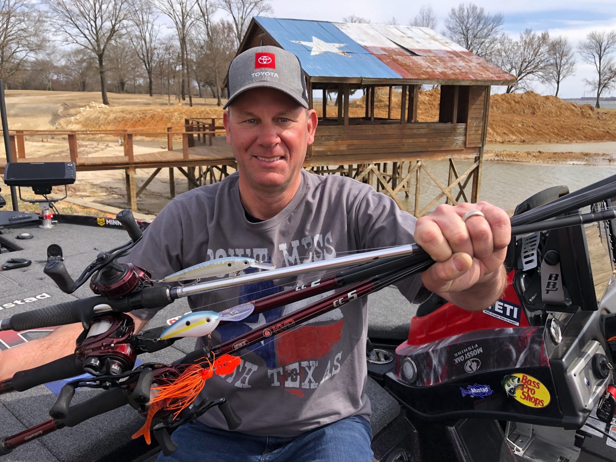 Mike “IKE” Iaconelli on X: I had a great few days down in Texas at Sam  Rayburn shooting some photos and videos for Toyota! Now it's time to get  back to some