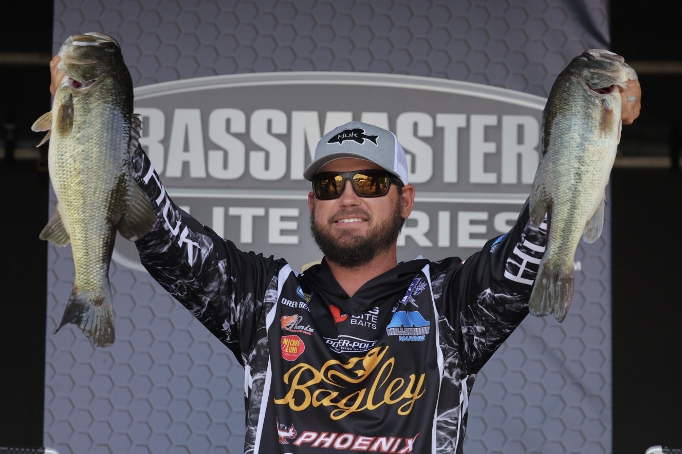 The Windham Eagle: Raymond fisherman competes in Toyota Series Bass  Championships