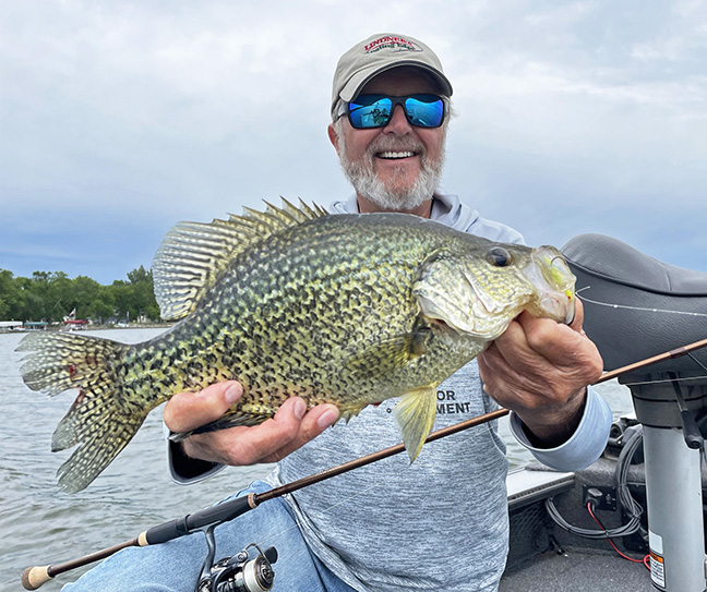 Are LONG Crappie Rods better for Crappie Fishing? (Watts Bar Lake ep.3) 