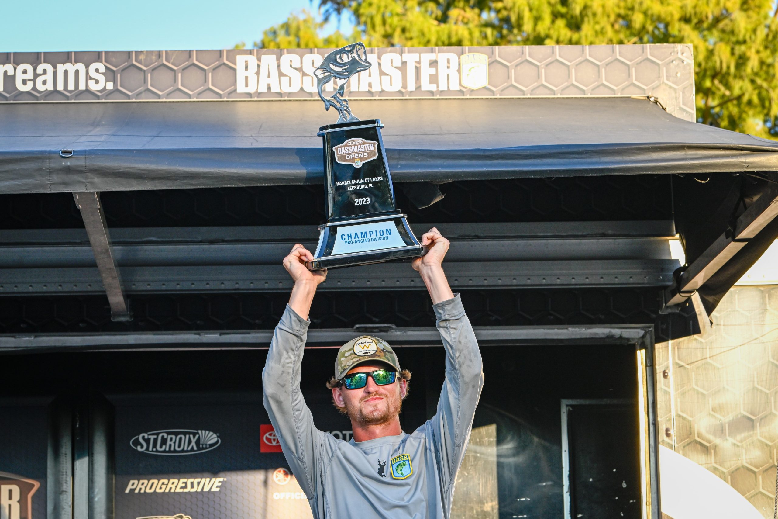 Late bonus pushes Messer to Bassmaster Open victory at Harris Chain of