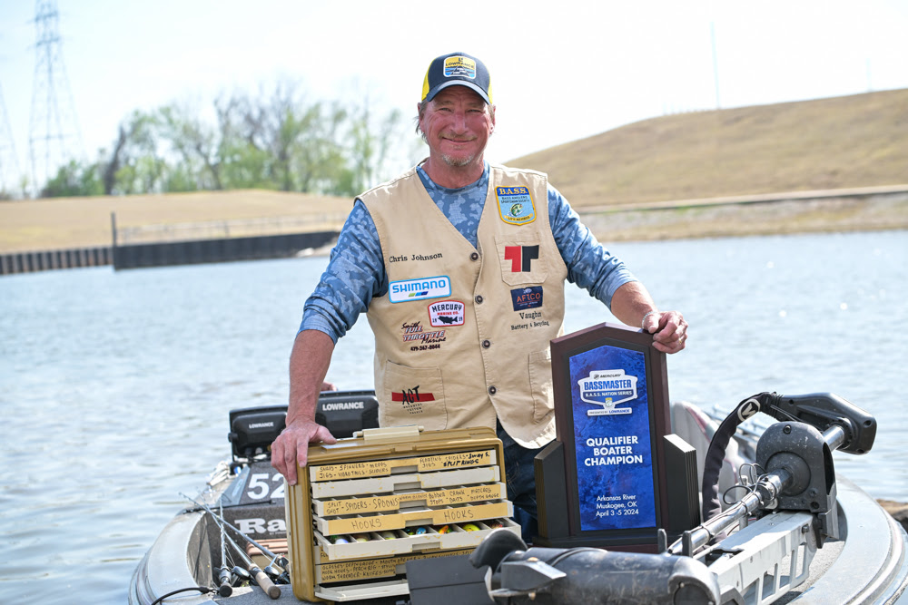 Evinrude Pro Scott Martin Eyes Another Forrest Wood Cup Title – Anglers  Channel